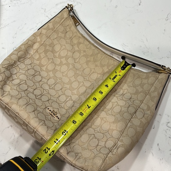 Coach Shoulder Bag - Picture 17 of 17